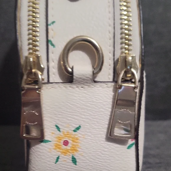 Coach White Floral Women's Bag - Picture 5 of 12